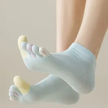 Женские Короткие хлопчатобумажные носки с пятью пальцами, разделенными пятью пальцами, Женские повседневные носки-лодочки в японском стиле, невидимые красочные носки с носками