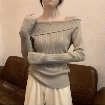 Женский пуловер Осенний с разрезом, нерегулярный топ с открытыми плечами, Черный вязаный свитер с подкладкой и длинным рукавом, нижняя рубашка для женщин