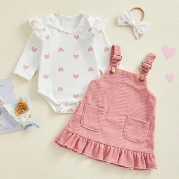 Весенние наряды для маленьких девочек, 3 шт., комбинезон с принтом сердца, юбка на подтяжках, повязка на голову, комплект одежды для новорожденных